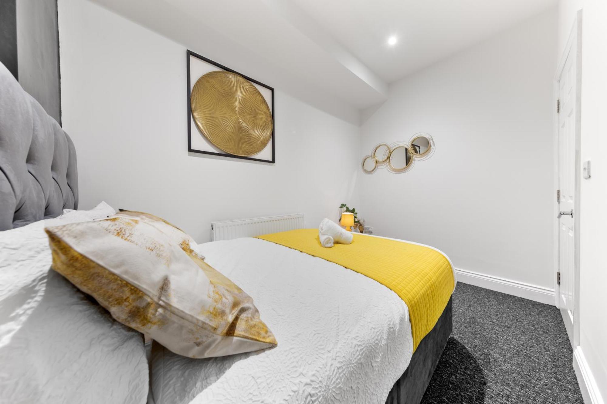 Immaculate 2-bed Escape- Sleeps 6- Garden & Parking - 15 Mins To Central- Save 20 Percent Weekly! * Londres