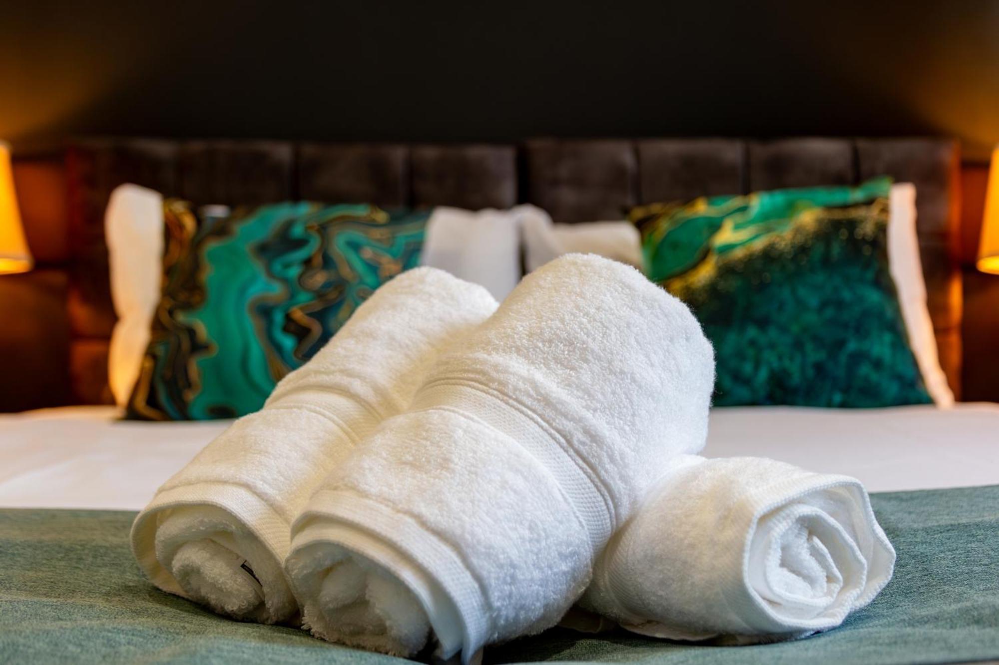 Apartamento Immaculate 2-bed Escape- Sleeps 6- Garden & Parking - 15 Mins To Central- Save 20 Percent Weekly! *